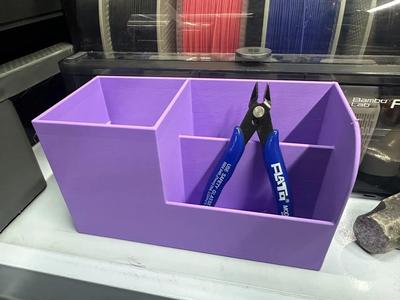 Pen holder