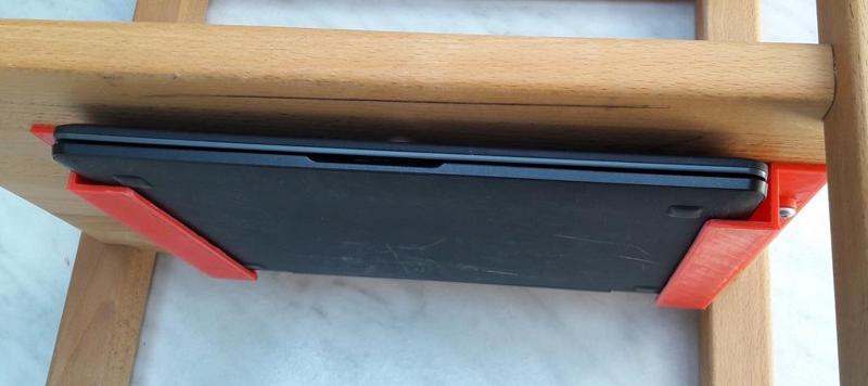 under desk laptop or tablet holder / runners / shelf