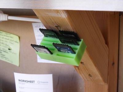 SD card holder. Sizes for 6, 10, 14, 20 cards