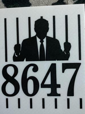 8647