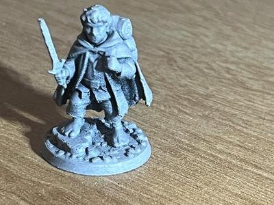 figurine miniature frodon hobbit