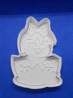cookie cutter easter chicken