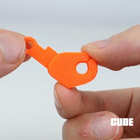 PRINT-IN-PLACE GOTCHA MEME KEYCHAIN