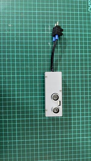 Object counter using ultrasonic HC-SR04 and ESP8266 wemos d1 mini with apple type +5v supply