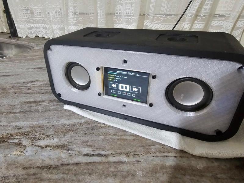 Bluetooth Audio System with ESP32 and LVGL Interface