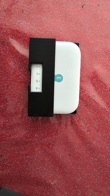 EE mini hub holder