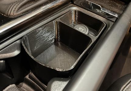 Volvo XC90 cupholder tray