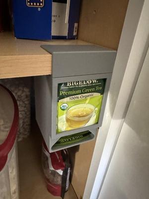 Tea dispenser