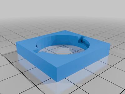 Twist Lock with Cutout