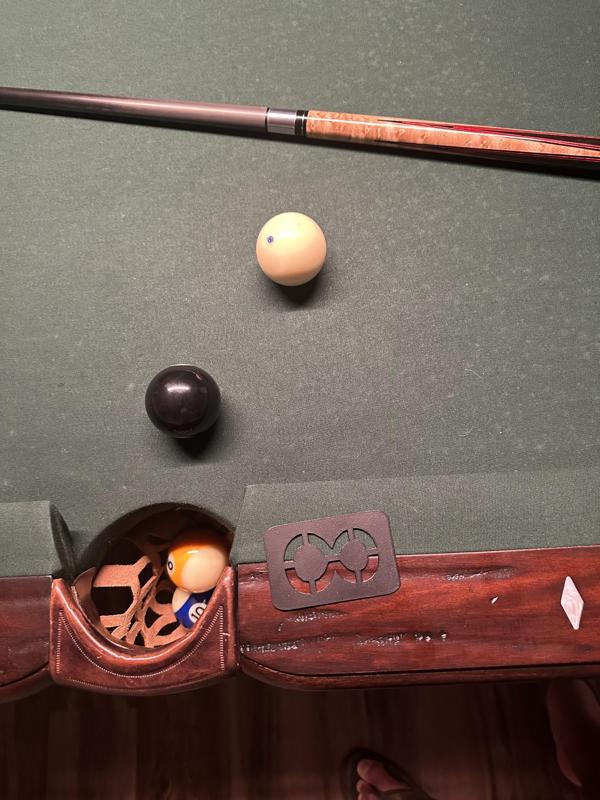 8-Ball marker for APA / pool games. Credit card sized to fit in your wallet