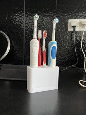 Toothbrushes Organizer