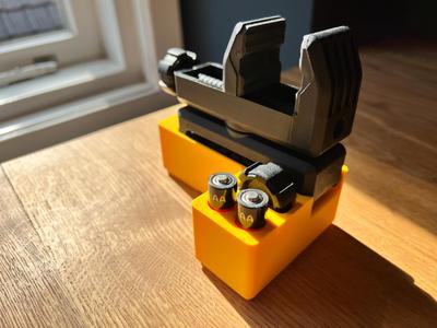 Gridfinity holder Stanley Laser adjustable clamp