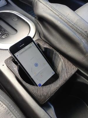 05-07 Ford Escape iPhone cupholder drop in insert