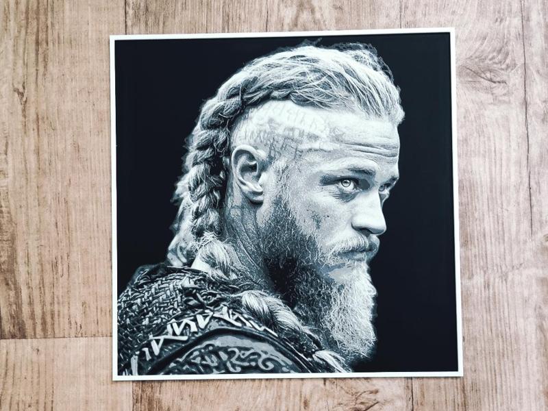 Ragnar Lothbrok  - Vikings - hueforge