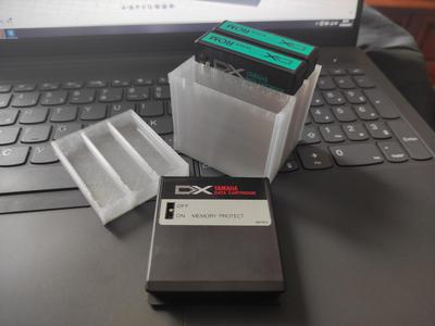 Yamaha DX7 RAM cartridge cubic case