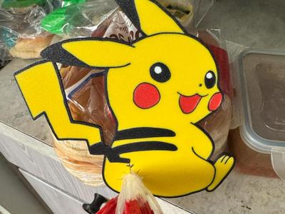 Pikachu Bread Tie