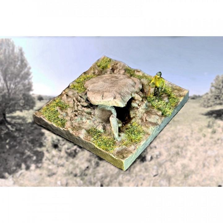 Cors y Gedol neolithic burial chamber