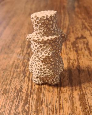 Voronoi Teddy Bear w/ top hat