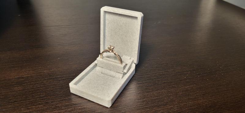 Collapsing Ring Box