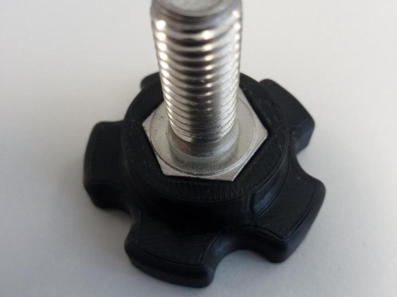 Star grip for M6 screws and nuts