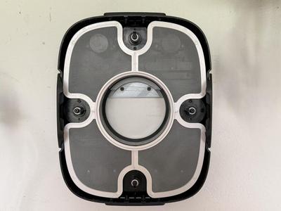 Aiper Seagull SE Wall Mount