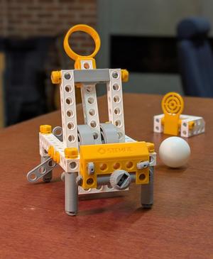 STEMFIE Project - SPS-000003 - Desktop Catapult