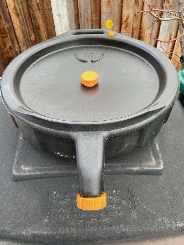 Oil Drain Pan Cap and Plug - PAN 11838