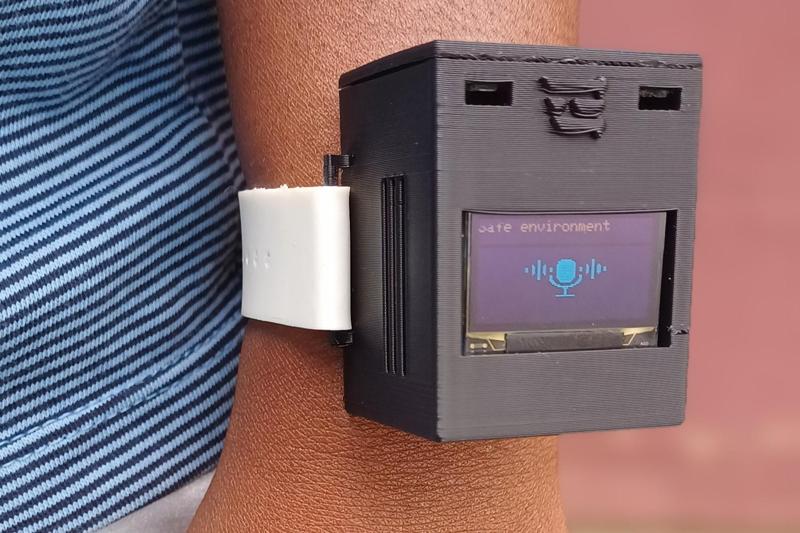 Seeed Studio XIAO ESP32S3 (Sense)  wearable case