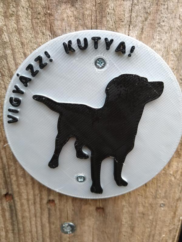 Dog warning HU/EN