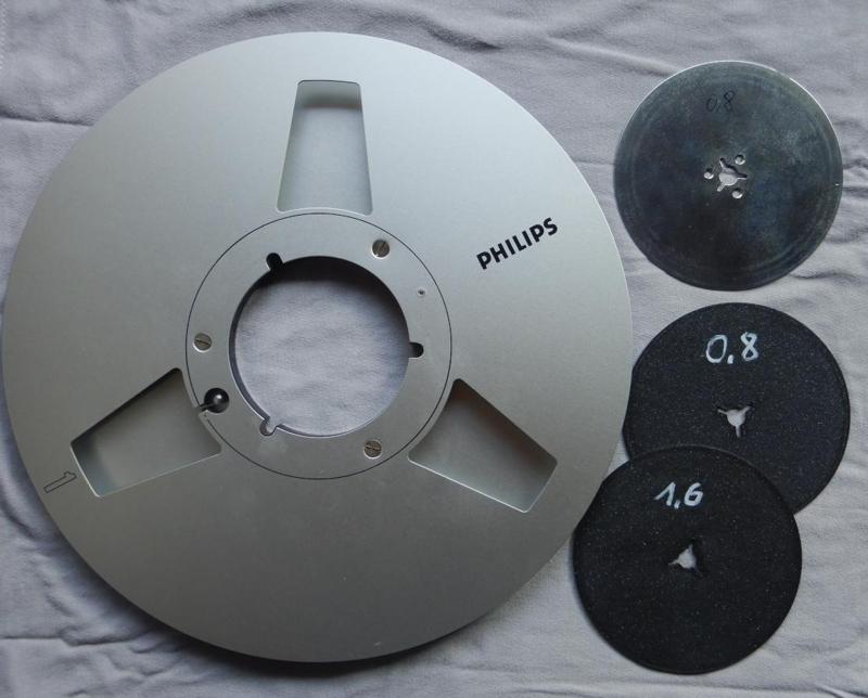 Distanzplatten für Tonbandspulen, 7 verschiedene Stärken; Spacer plates for tape deck reels, 7 different thicknesses