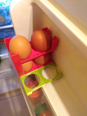 Modular egg tray for the refrigerator