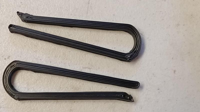 Simple sunvisor clip