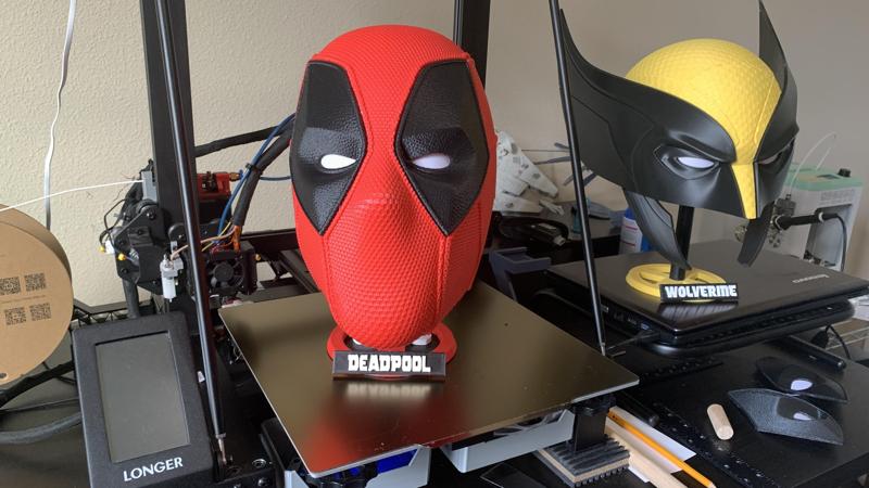 Deadpool Helmet stand