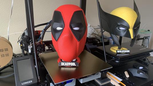 Deadpool Helmet stand