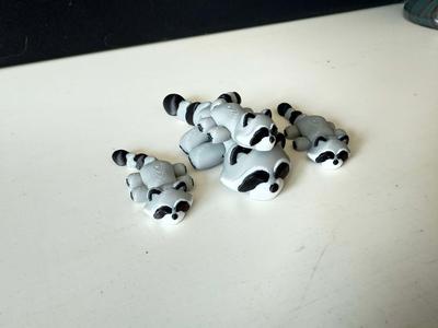 Cute Tiny Articulated Kawaii Raccoon (and babies)