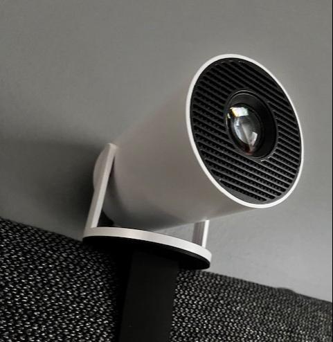 Holder for Hy300.