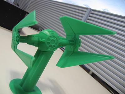 Star Wars TIE Interceptor - sliced to print without support, and with stand