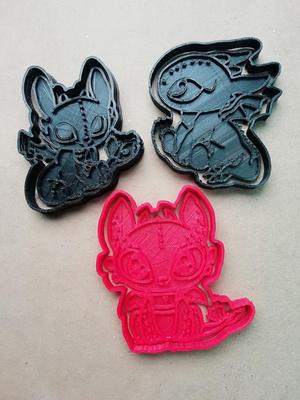 Toothless Cutter and Cookie Sealer