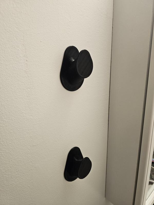Simple Wall Hooks
