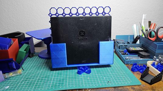 iFixit Manta Kit Multiboard Mount