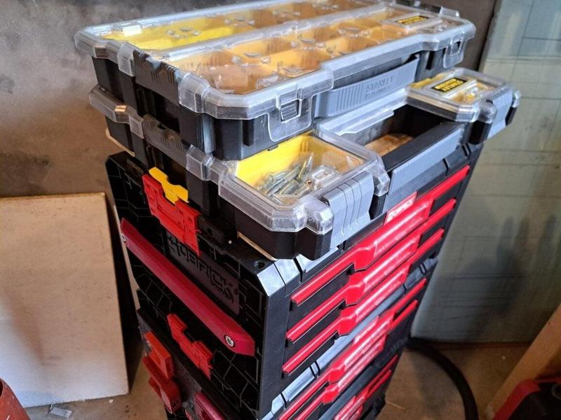 Stanley Fatmax Pro organizer adapter for QBRICK System Pro with worktop