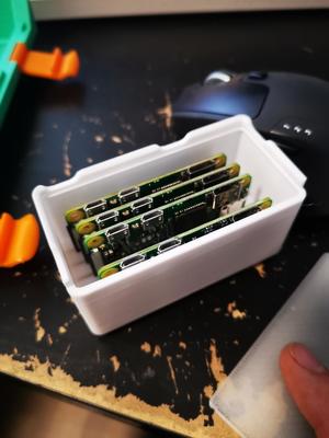 Gridfinity 2x1x6 Raspberry Pi Zero organizer with lid