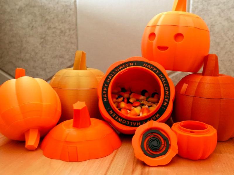 Twist Lock Pumpkin