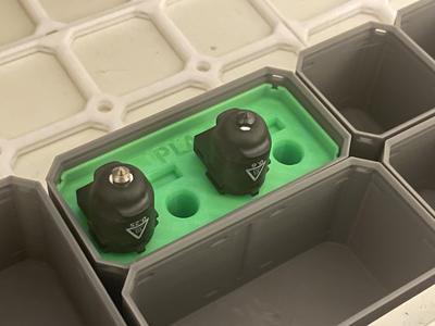Flashforge Adventurer 5 Nozzle Holder – 2x1x1 – Bin – Multibin Insert.stl