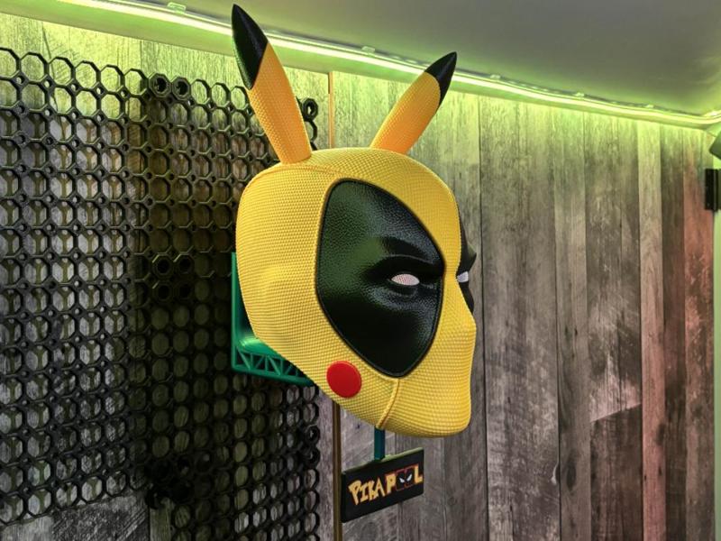 Helmet Hanger Mount With Name Plates