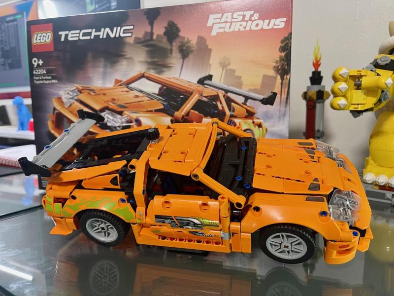 Technic Fast and Furious Supra MK4 Display Stand