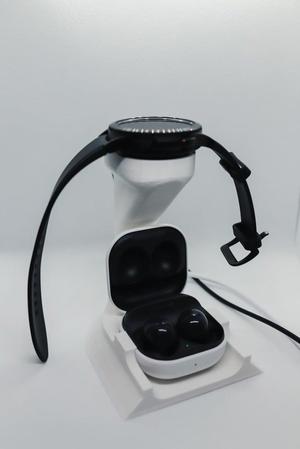 Samsung Device Dock Charging Station