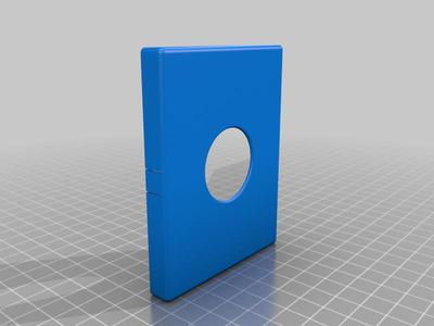 Box with locking lid (Q-Tips) 