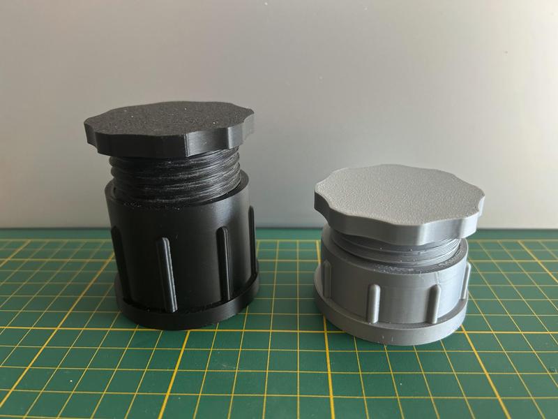 Adjustable height support