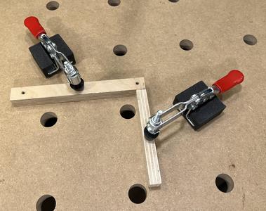 MFT GH201B  slide-in Toggle Clamp Benchdog Adapter 19 / 20mm